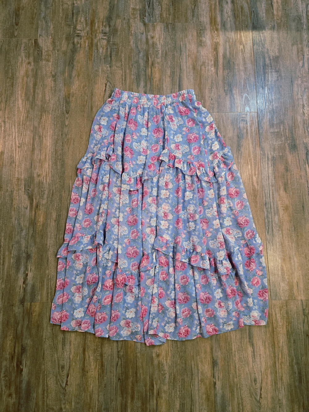Camarosa Blue Floral Tiered Midi Skirt